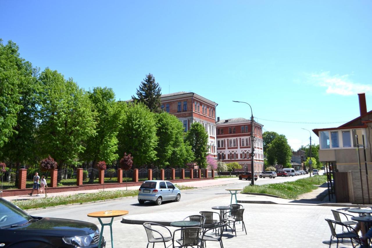 Апартаменты Sunset Kamjanez-Podilskyj Exterior foto